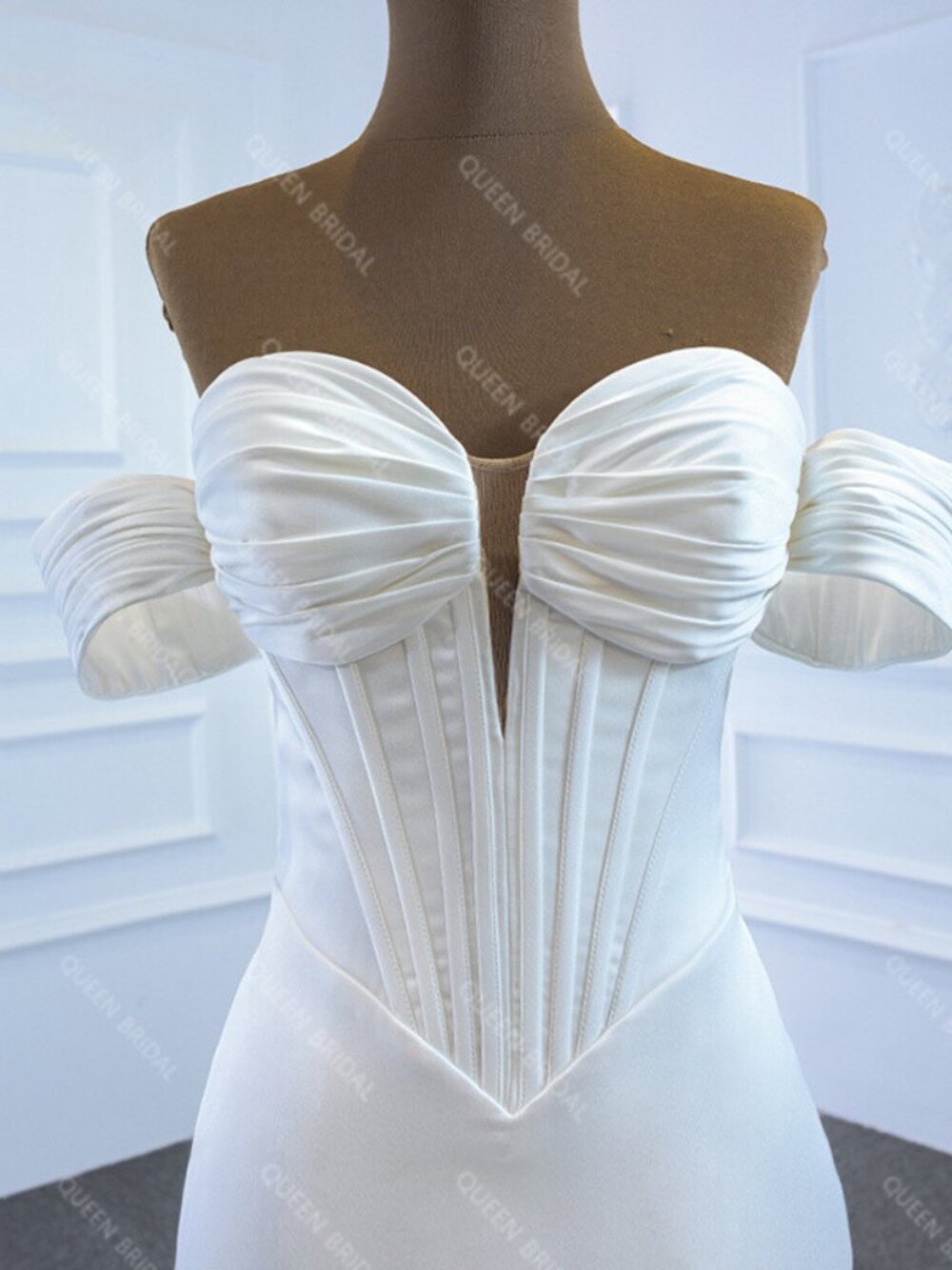 Elegant Mermaid Wedding Dresses Off Shoulder V-Neck Puffy Train Bridal Gowns 12 - Picture 2 of 5